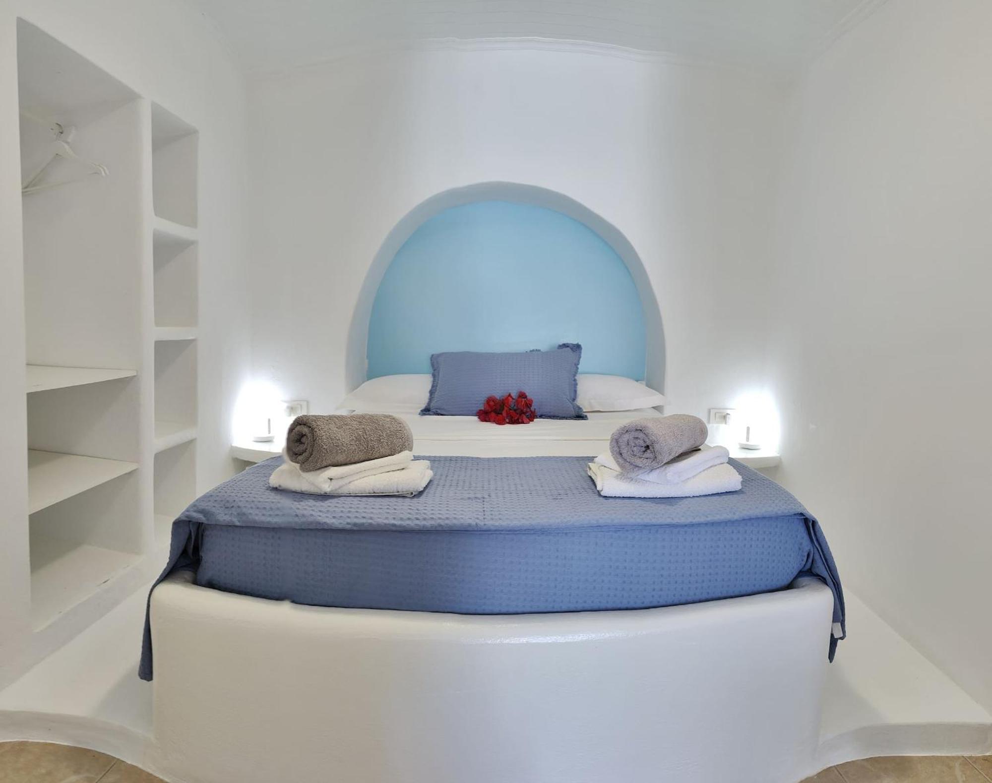 Blue Mare Apartments On The Beach Firopotamos Phòng bức ảnh