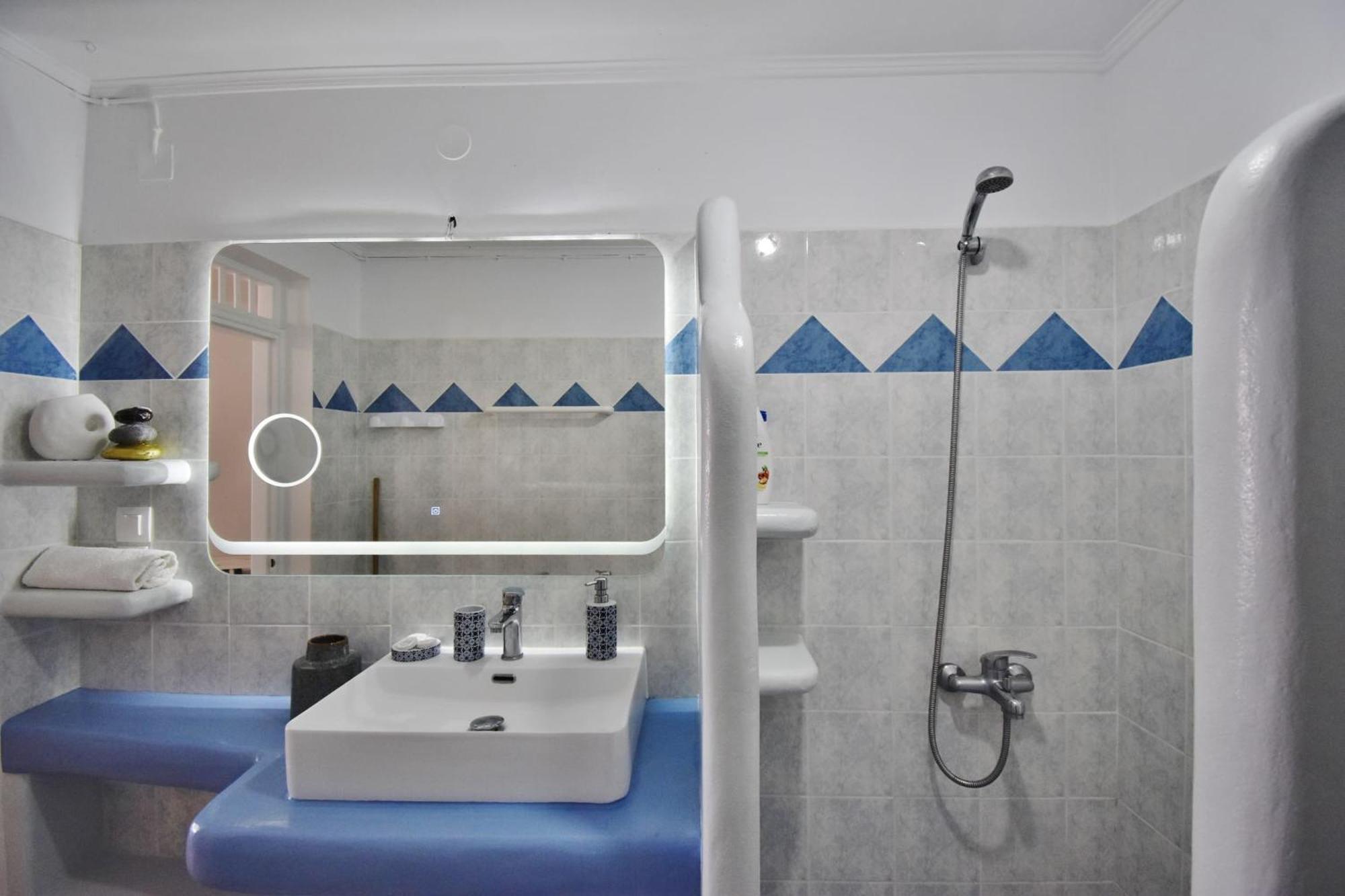 Blue Mare Apartments On The Beach Firopotamos Phòng bức ảnh