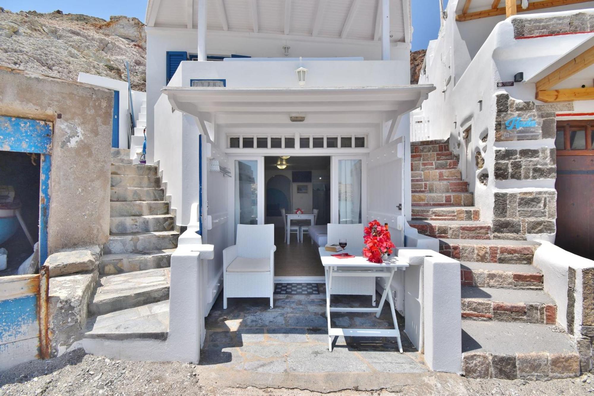 Blue Mare Apartments On The Beach Firopotamos Phòng bức ảnh