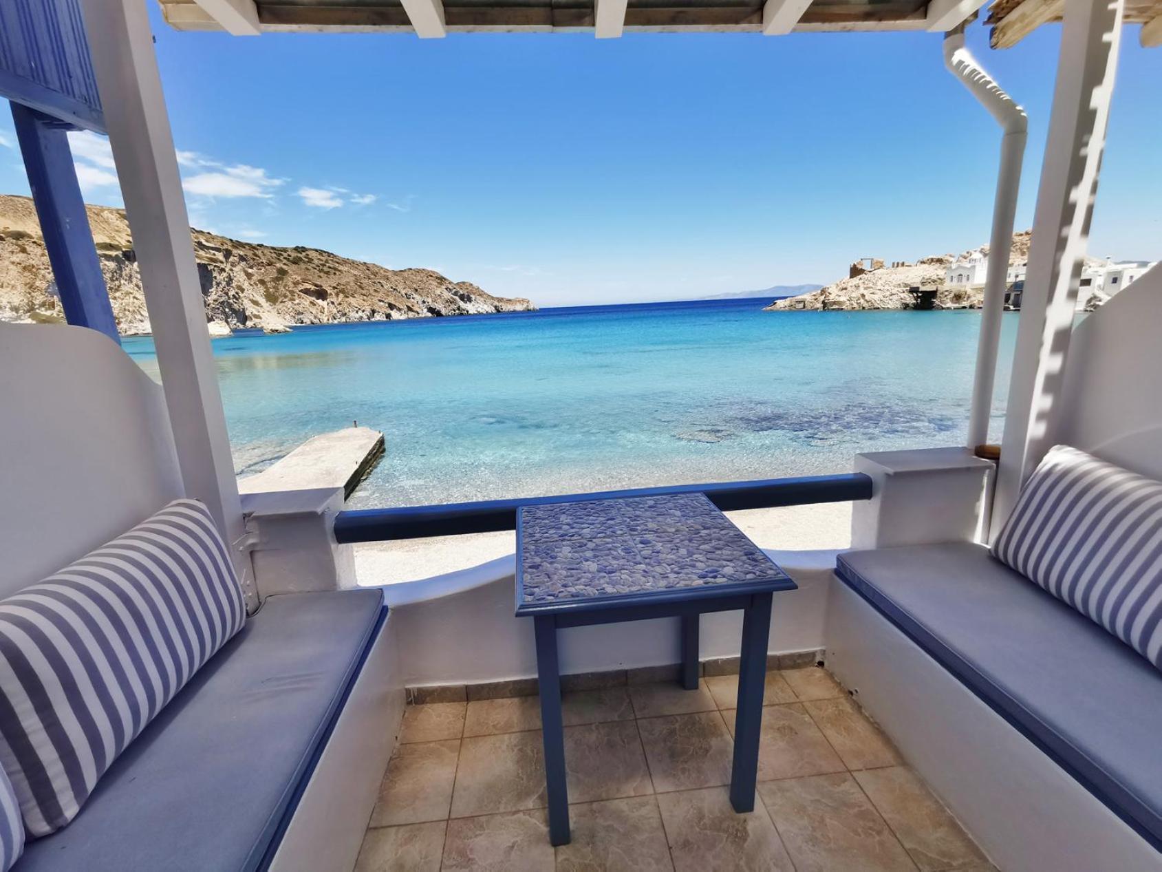 Blue Mare Apartments On The Beach Firopotamos Phòng bức ảnh