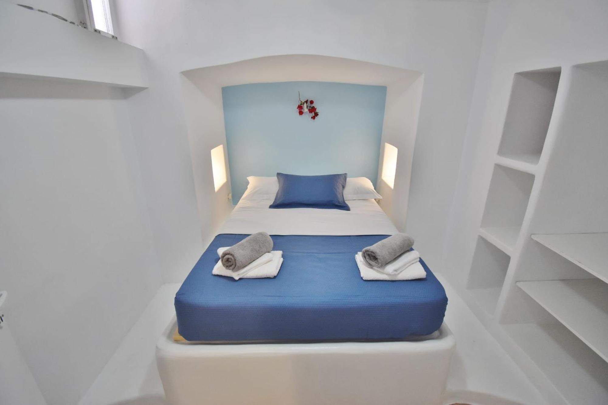 Blue Mare Apartments On The Beach Firopotamos Phòng bức ảnh