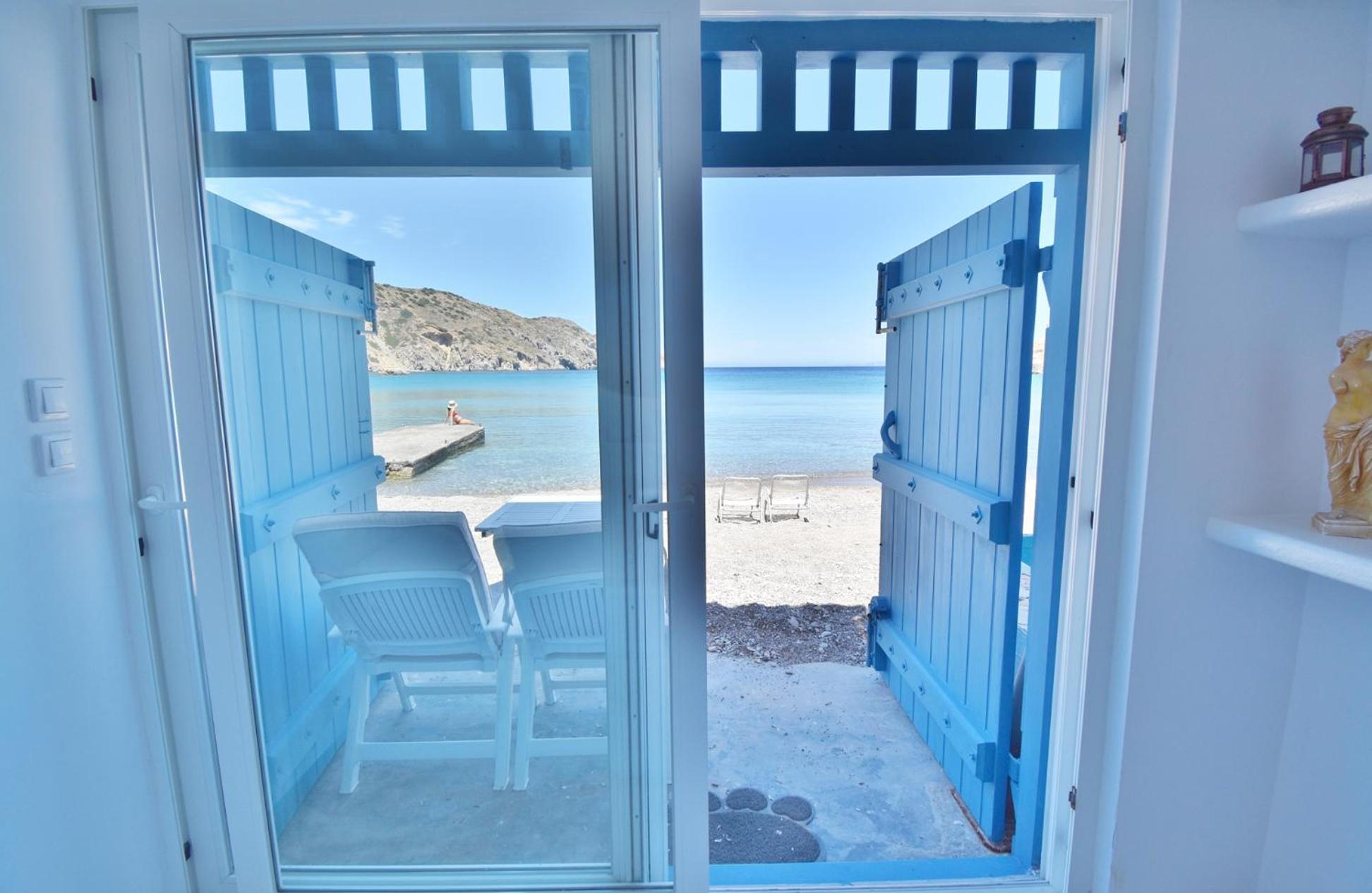 Blue Mare Apartments On The Beach Firopotamos Phòng bức ảnh
