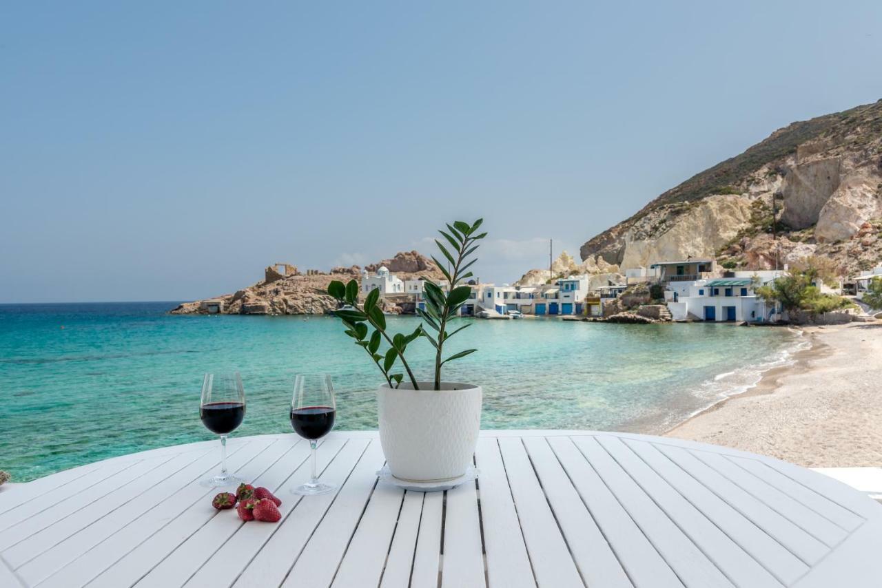 Blue Mare Apartments On The Beach Firopotamos Ngoại thất bức ảnh